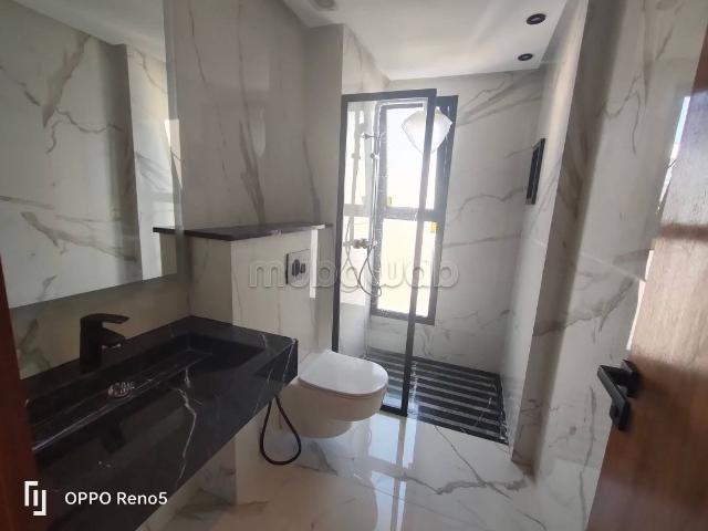 Studio vide 50m² Palmier TRAM 6000 Dh