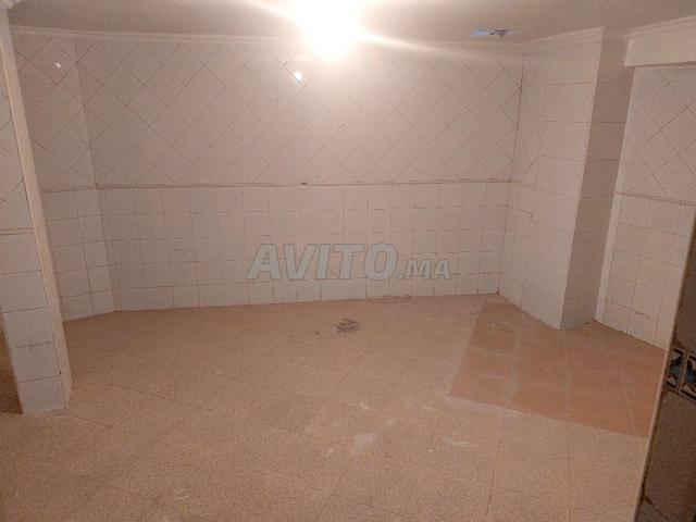 Studio vide dans une villa
