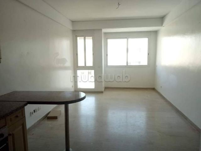 Studio vide Mers Sultan TRAM 4300 dh