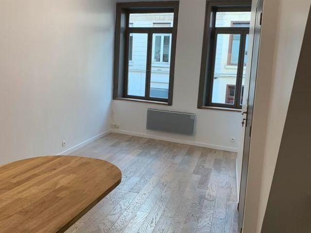 Studio Vieux Lille 25 m² Rue du Metz