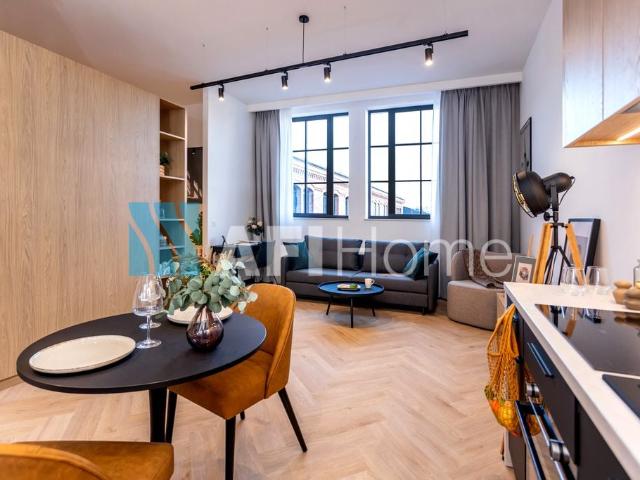 Studio z wydzieloną częścią sypialnianą | Praga Warszawa, Praga Północ