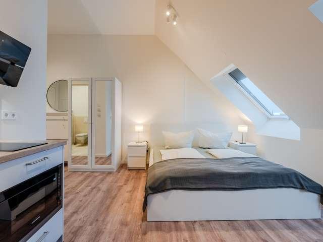 Studio zu vermieten in Berlin