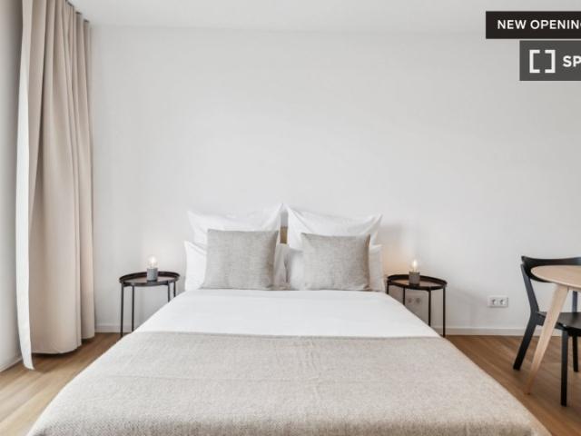 Studio zu vermieten in Berlin