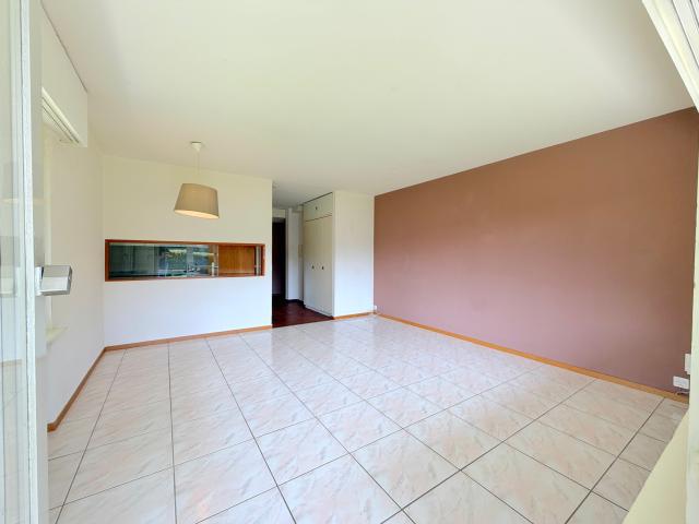 Studio zum Verkauf in Crans Montana – ruhige Lage, sonnige Terrasse und großes Potenzial