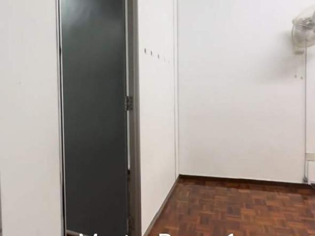 Studio/Master Room in Landed House Sri Petaling Own floor