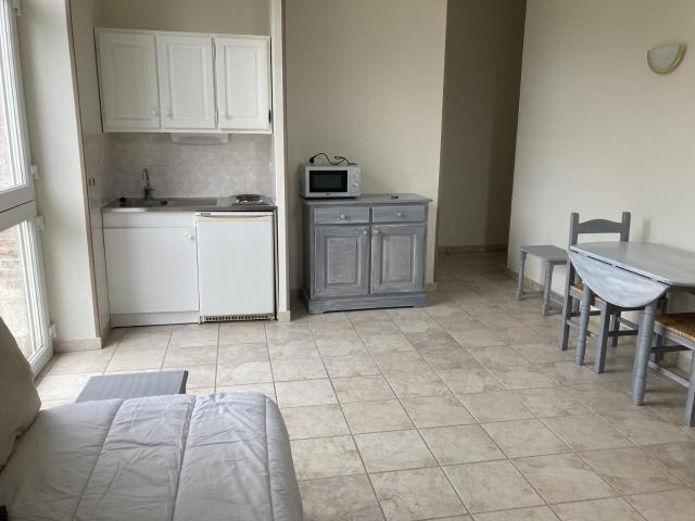 STUDIOS MEUBLES ORLEANS