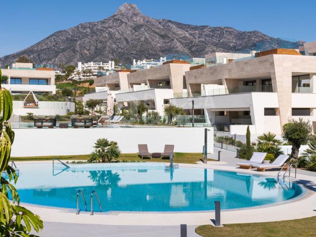Stunning 4 Bedroom Ground Floor Apartment in Epic Phase 3, Marbella Golden Mile