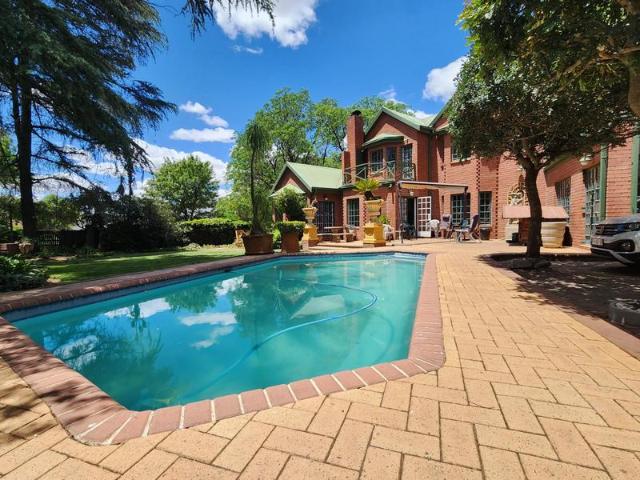 Stunning 4 Bedroom Double Storey Home with Pool and Modern Amenities