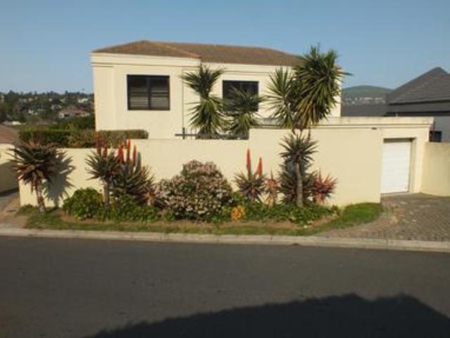 stunning 4 bedroom family home with.