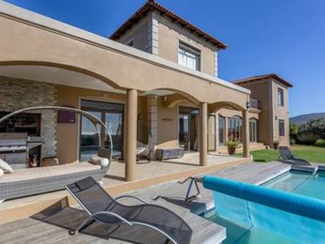 stunning 4 bedroom tuscan family hom.