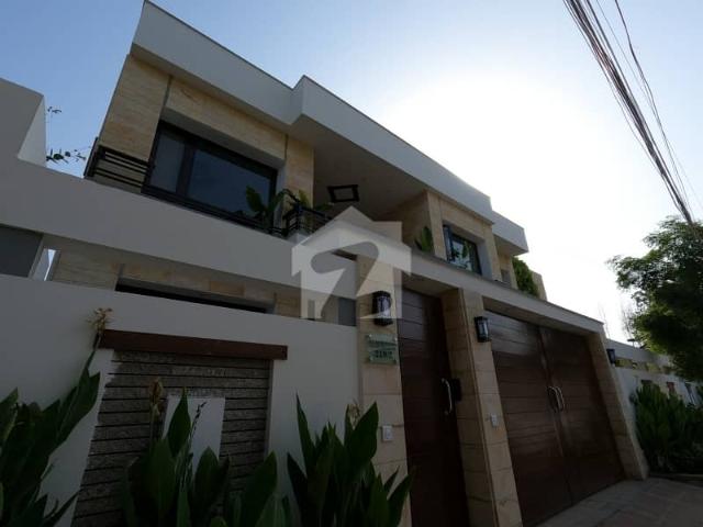 Stunning 500 Square Yards House In DHA Phase 8 Available