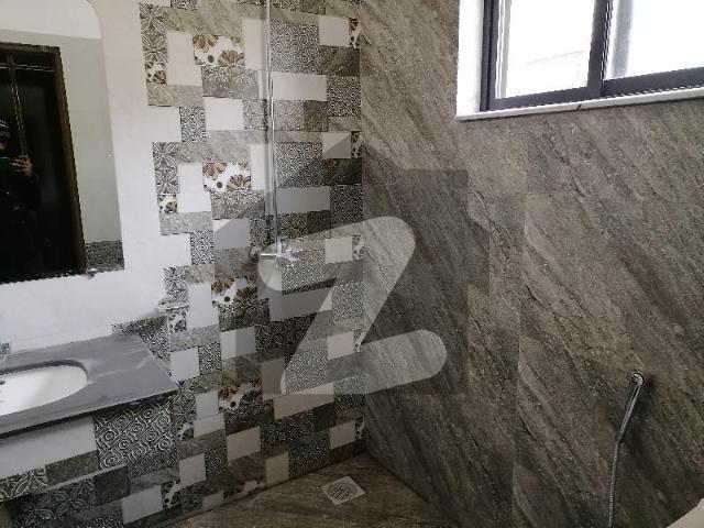 Stunning 10 Marla House In Wapda City Available Wapda City
