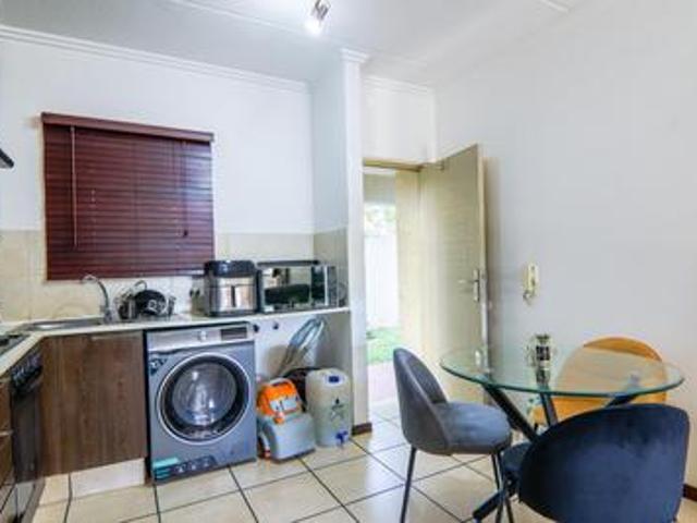 stunning 1 bed ground floor unit in.
