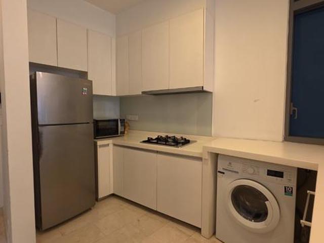 Stunning 1 Bedroom Service Residence For Sale in Persiaran Hampshire