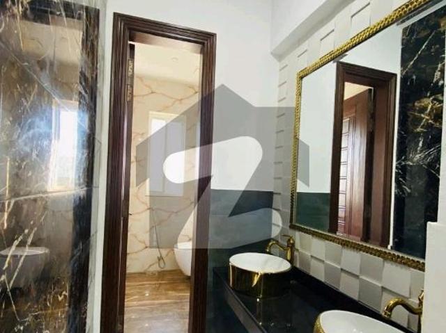 Stunning 1 Kanal House In DHA Phase 8 Block V Available DHA Phase 8 Block V
