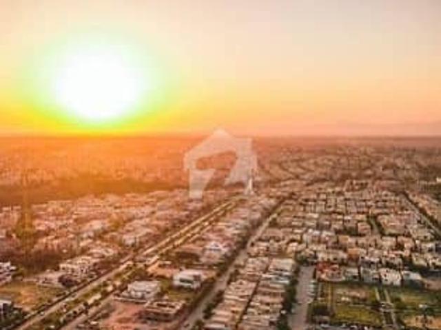 Stunning 1 Kanal Plot For Sale In Bahria Orchard Phase 1, Eastern Block LDA Approved, Walkable Amenities