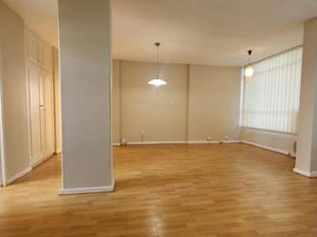 stunning 2 bed apartment