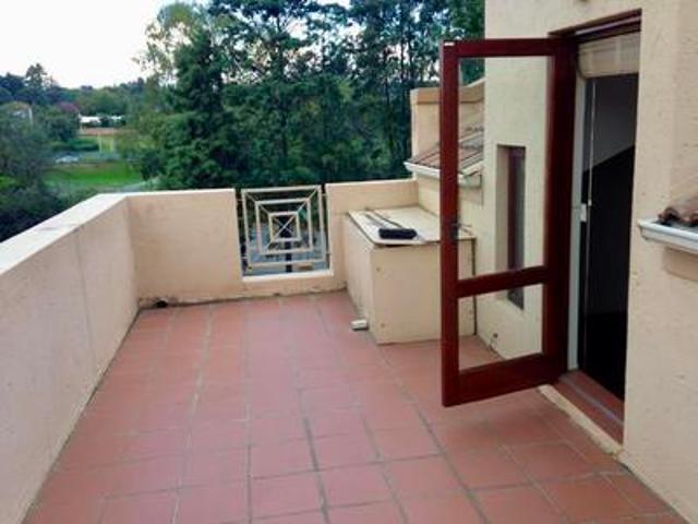 stunning 2 bedroom apartment in melrose