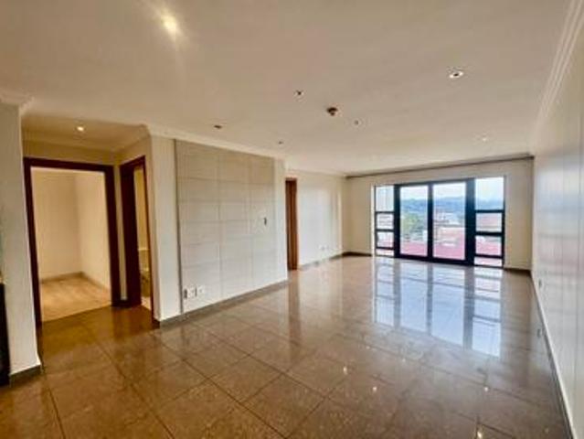 stunning 2 bedroom apartment in bedf.