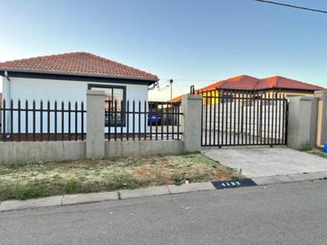 stunning 2 bedroom house for rental.