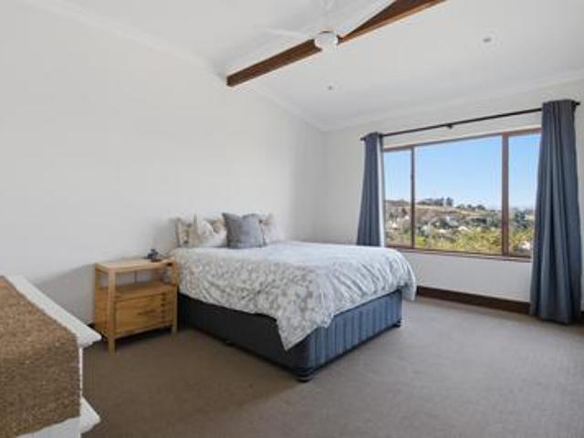 stunning 2 bedroom rental with magni.