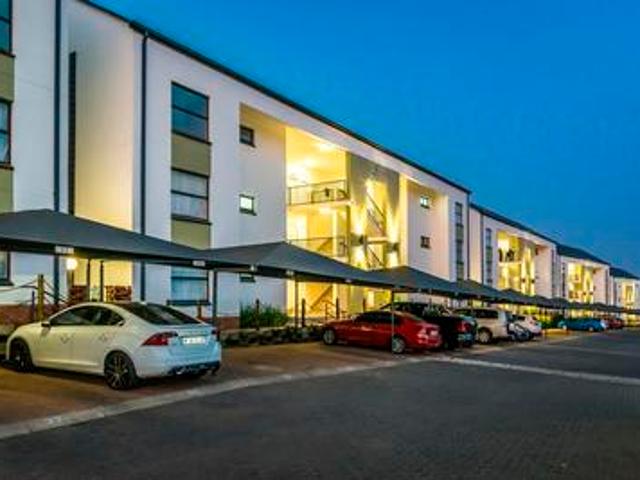 stunning 2 bedroomed apartment for r.