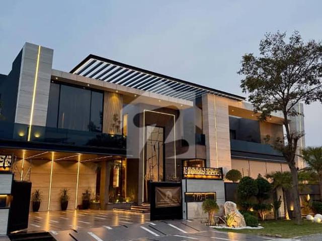 Stunning 2 kanal designer bungalow near dha raya fully furnished