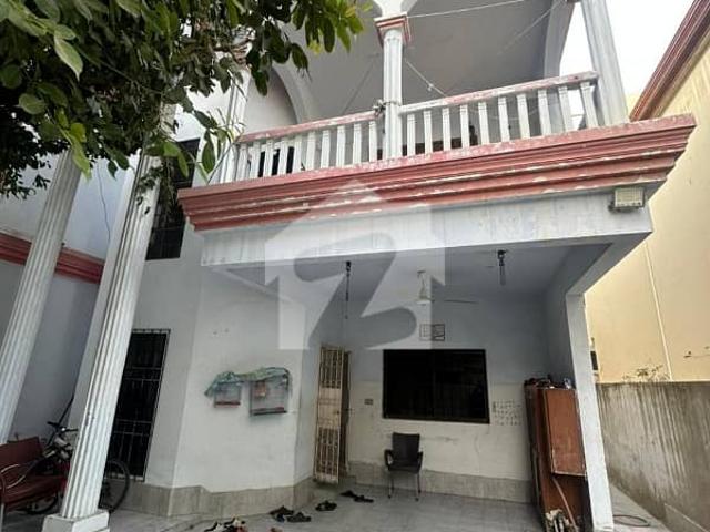 Stunning 305 Square Yards House In Clifton Block 8 Available