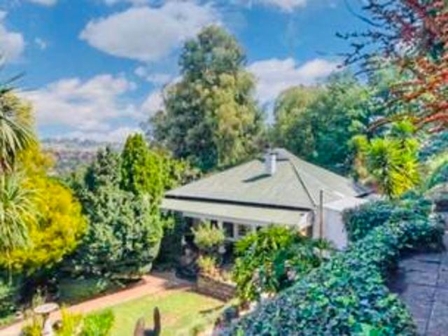 stunning 3 bedroom 2 bathroom double.