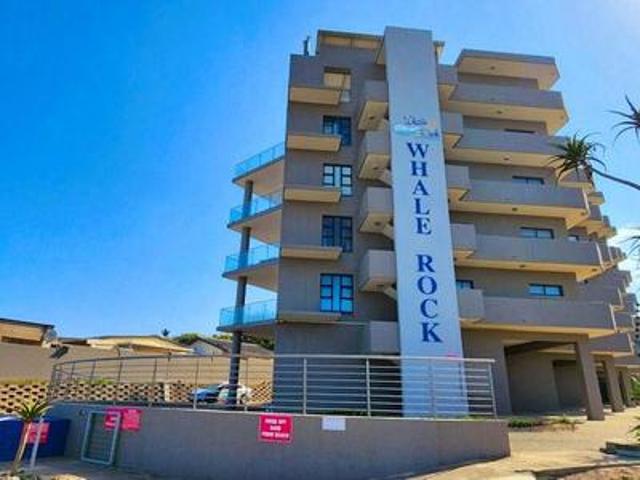 stunning 3 bedroom beachfront apartm.