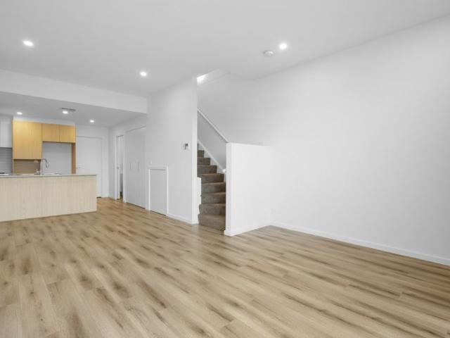 Stunning Three Bedroom Townhouse