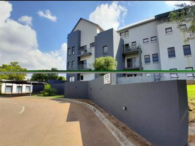 stunning two bedroom ground floor ap.