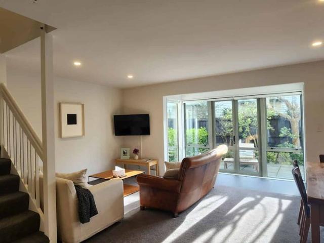 Stunning two story executive three bedroom, two bathroom townhouse in St Albans!