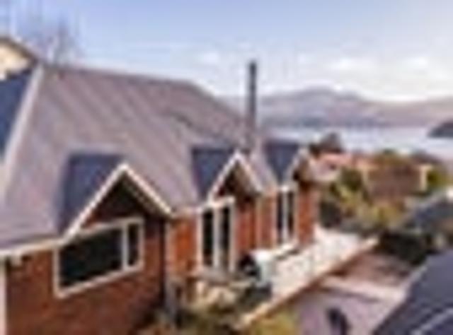 Stunning Akaroa Home with Fabulous Views
