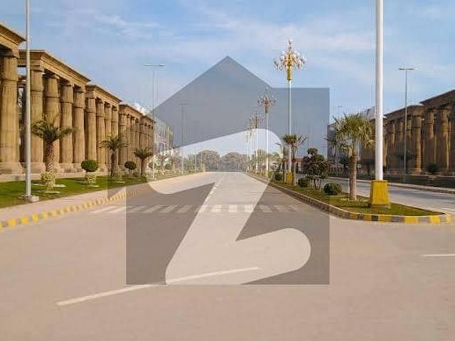 Stunning and affordable Prime Location Residential Plot available for sale in Citi Housing Society