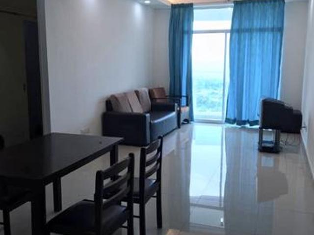 Stunning City View The Oasis Condo with 2 Carparks