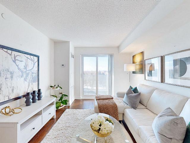 Stunning Condo Under $500,000 In Toronto For Sale
