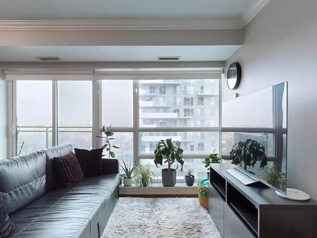 Stunning Condo Rhythm Condos