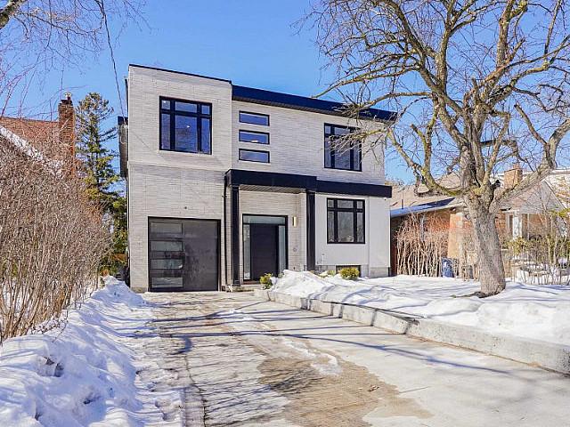Stunning Custom Home Unique Features!