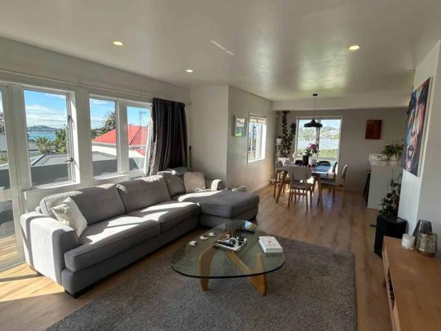 Stunning Family Home with Sea & City Views – N.