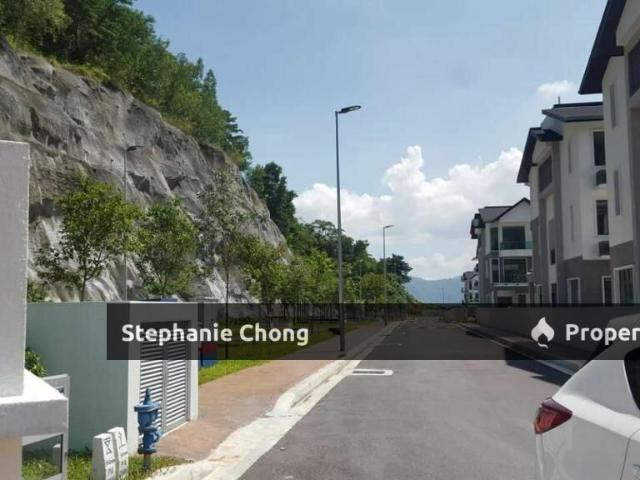 Stunning Foresthill Zero Lot Bungalow – Yours for RM3.35M!