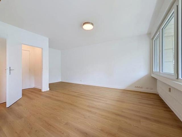 Stunning, fully renovated studio apartment for rent