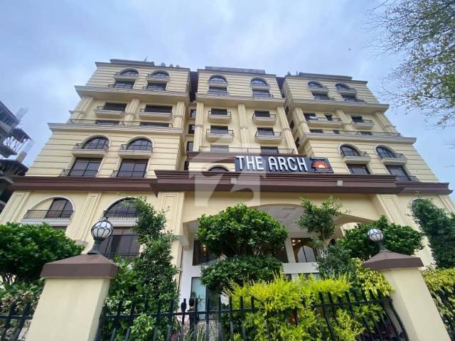 Stunning Furnished Apartment For Sale