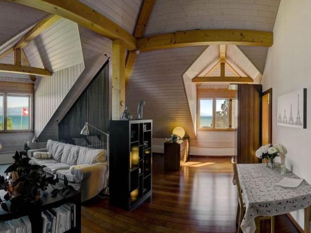 Stunning Furnished Room in Dully Short Term