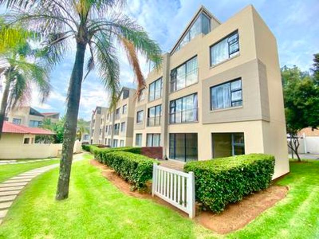 stunning ground floor one bedroom ap.