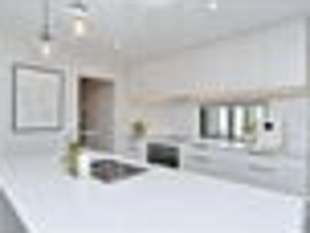 UNDER OFFER * Stunning Home Quality, Location