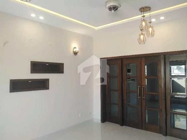 Stunning House Is Available For Sale In I 8/3