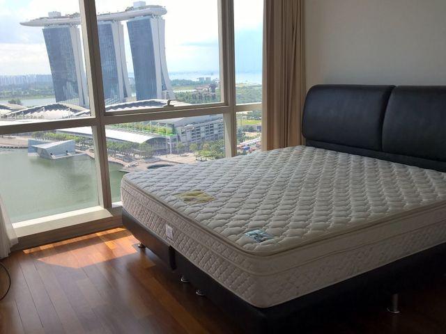 Stunning Marina bay sands view, En suite master room