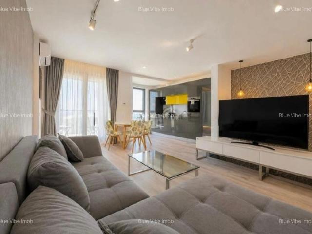 Stunning Penthouse Duplex in Aviatorii Residence