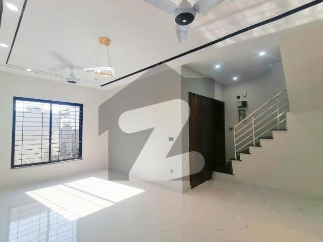 Stunning Prime Location 5 Marla House In DHA 11 Rahbar Sector 2 Block F Available DHA 11 Rahbar Phase 2 Block F